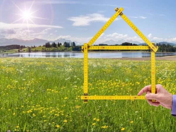 10 Ways to Find the Perfect Land for Your Home